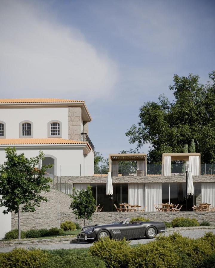 Douro Scala Hotel Mesao Frio Ngoại thất bức ảnh The Casa-Palácio, the residence of the Portuguese ambassador to Portugal