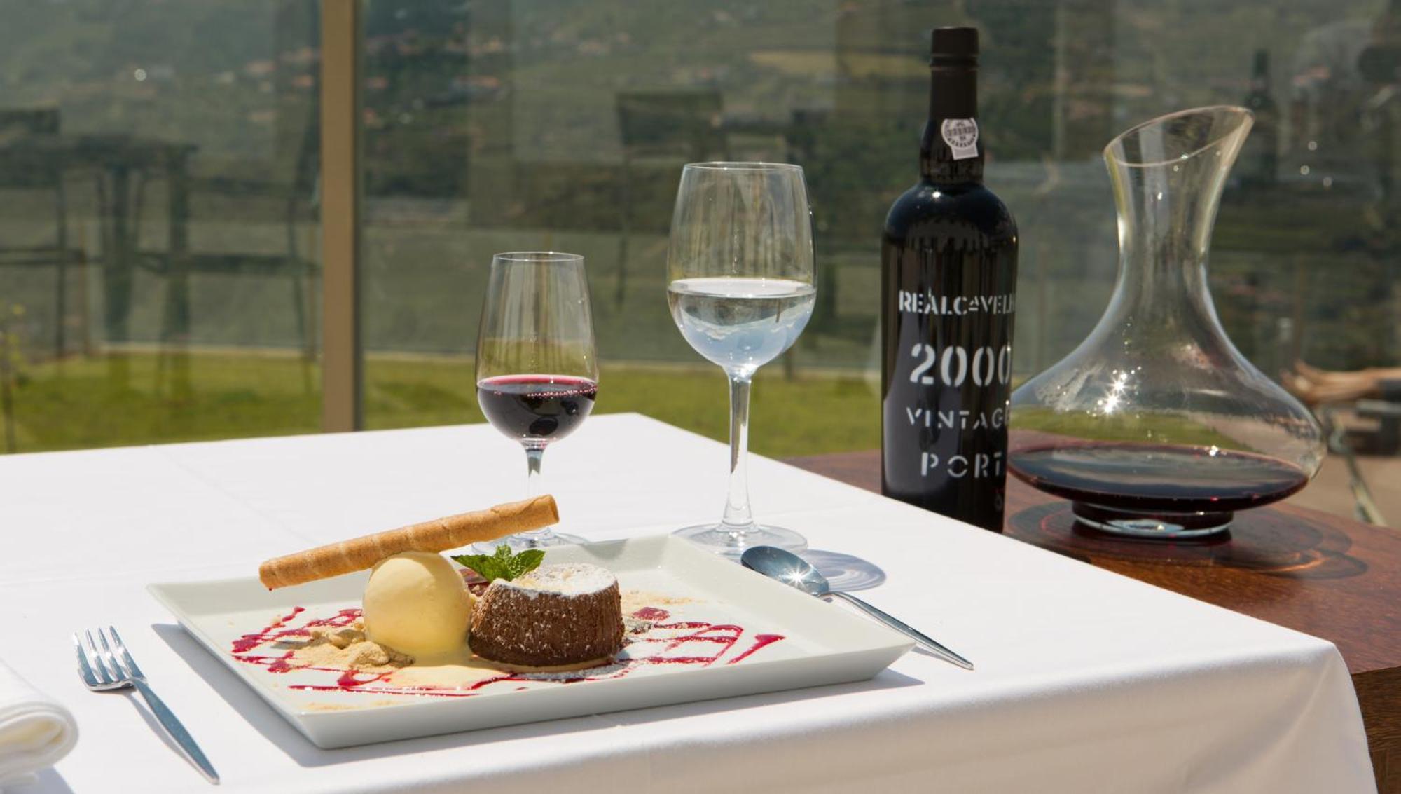 Douro Scala Hotel Mesao Frio Ngoại thất bức ảnh A vintage port